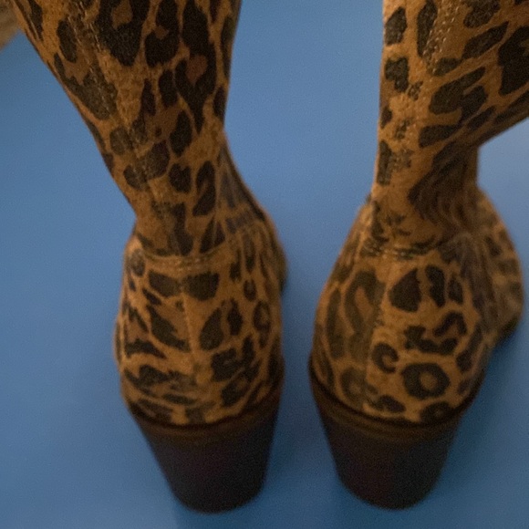 Lucky Brand Leather Leopard Booties with Side Zipper, Size 7M NEW - Picture 9 of 12